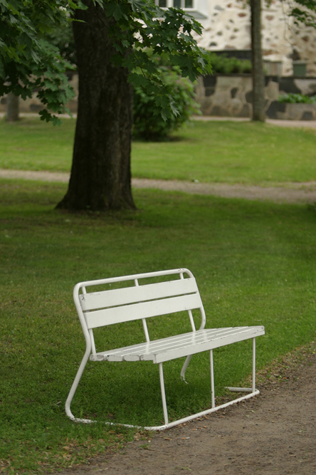 This beautiful green lawn could be yours when you call Capasso Landscaping for service.